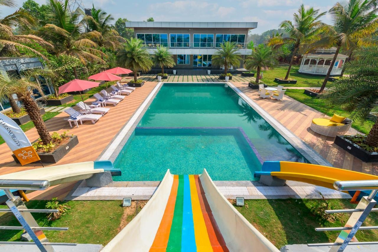 Saffronstays Palm Paradise, Kalyan Khadavli - Swimming Pool With Water Slides, Gazebo And Indoor Games Padghe 외부 사진